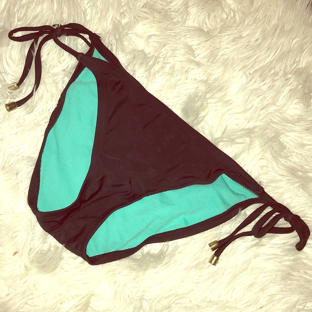 BLACK BIKINI BOTTOMS